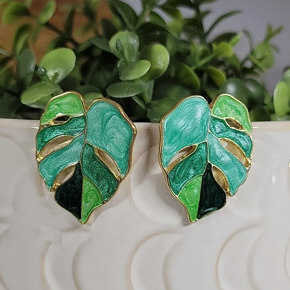 Monstera Statement Earrings - Picture 5 of 8